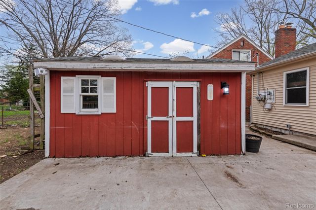 22029 Oconnor Street, St. Clair Shores, MI 48080