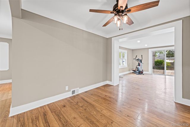 22029 Oconnor Street, St. Clair Shores, MI 48080