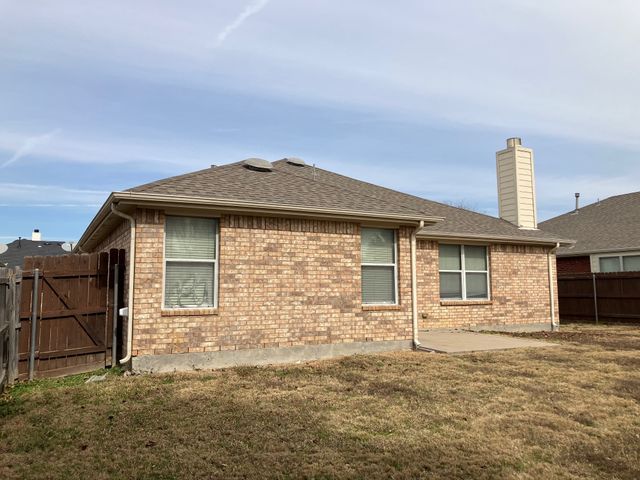 2116 Sol Drive, Little Elm, TX 75068