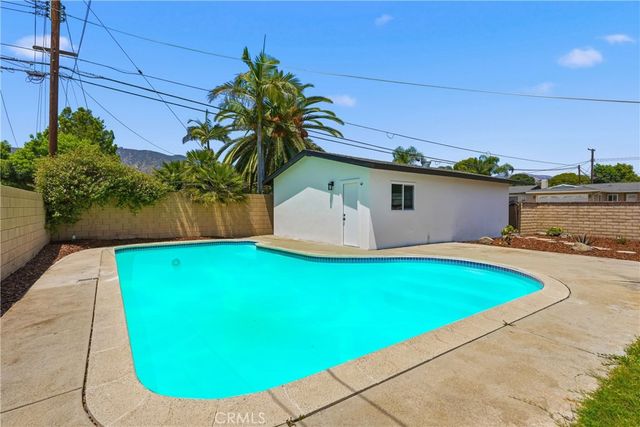 735 W Heber, Glendora, CA 91741