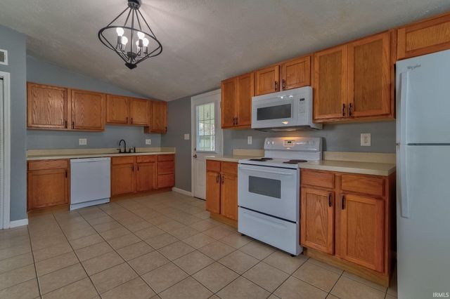 2511 S Ruston Avenue, Evansville, IN 47714