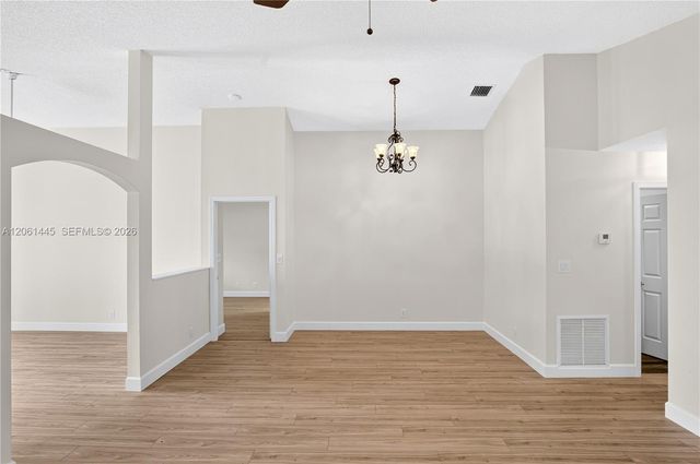 1419 Banyan Circle, Pompano Beach, FL 33069