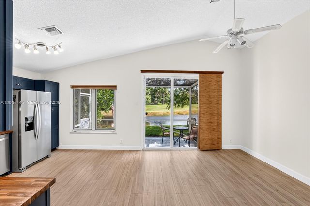 1419 Banyan Circle, Pompano Beach, FL 33069