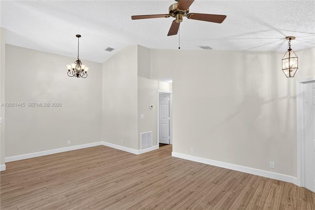 1419 Banyan Circle, Pompano Beach, FL 33069