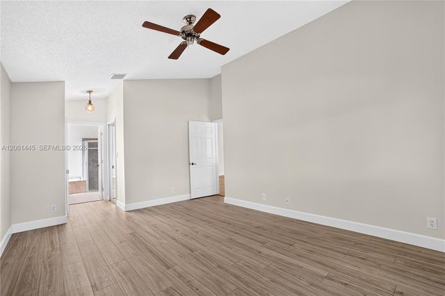 1419 Banyan Circle, Pompano Beach, FL 33069