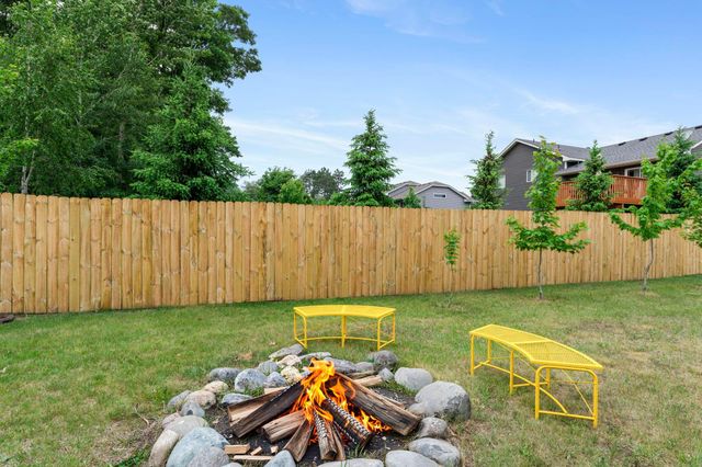 40219 Golden Way, North Branch, MN 55056