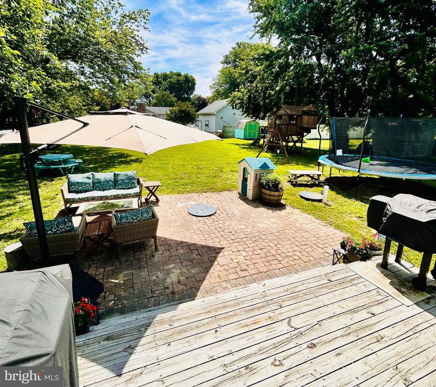 Image 16 of property listing at 101 BIRCH ROAD, Stevensville, MD 21666