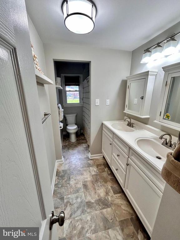Image 29 of property listing at 101 BIRCH ROAD, Stevensville, MD 21666