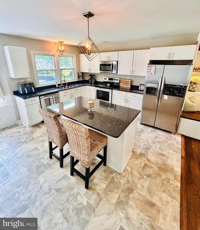 Image 5 of property listing at 101 BIRCH ROAD, Stevensville, MD 21666