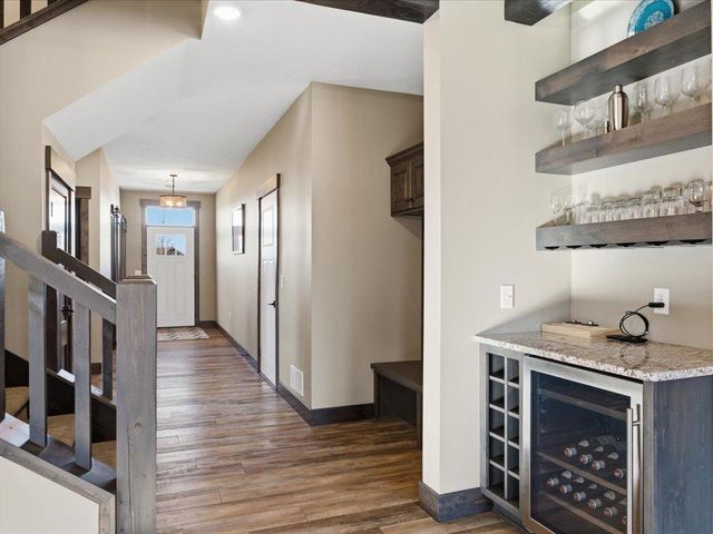 1219 Harbor Place, East Gull Lake, MN 56401