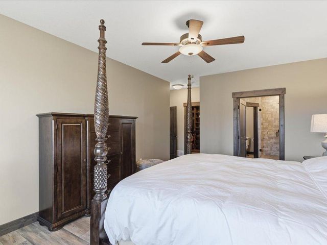 1219 Harbor Place, East Gull Lake, MN 56401