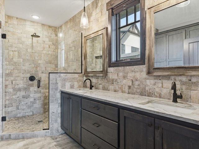 1219 Harbor Place, East Gull Lake, MN 56401