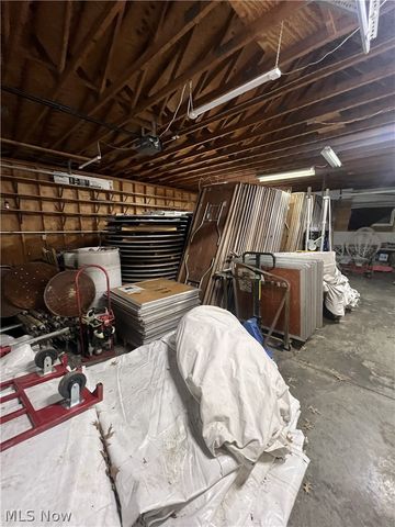 10101 Biddulph Road, Brooklyn, OH 44144
