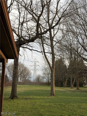 10101 Biddulph Road, Brooklyn, OH 44144