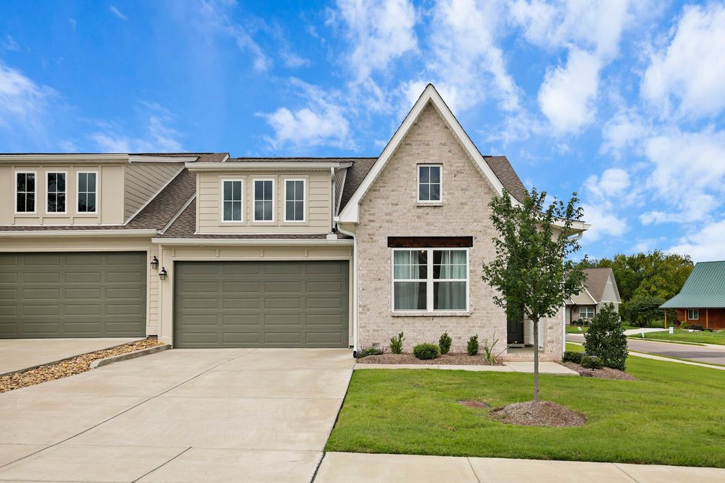 519 Byres Ct, Smyrna, TN 37167