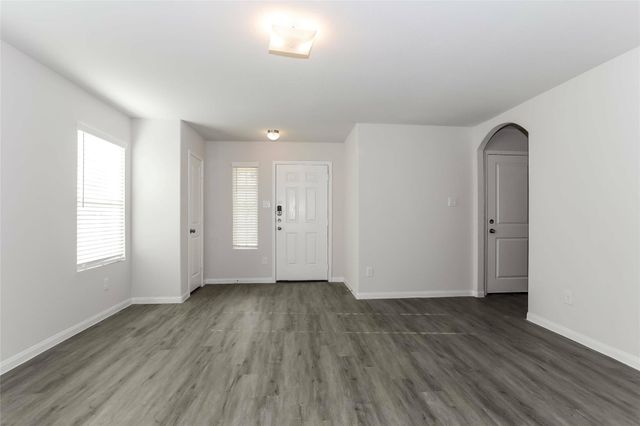 217 Blue Crane Street, Huntsville, TX 77320