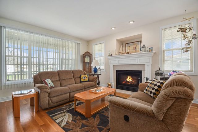 100 N Eagle Street, New Buffalo City, MI 49117