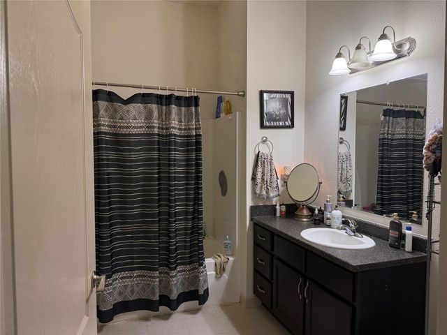 1915 Ursuline Street, Galveston, TX 77550