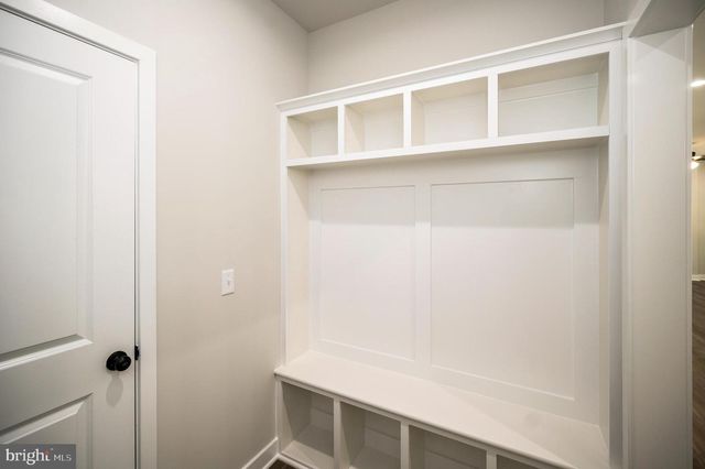 4 MACGREGOR RIDGE RD, Stafford, VA 22554