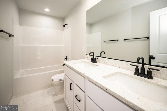 4 MACGREGOR RIDGE RD, Stafford, VA 22554