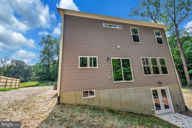 4 MACGREGOR RIDGE RD, Stafford, VA 22554