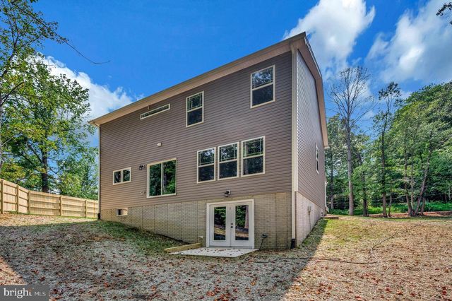 4 MACGREGOR RIDGE RD, Stafford, VA 22554
