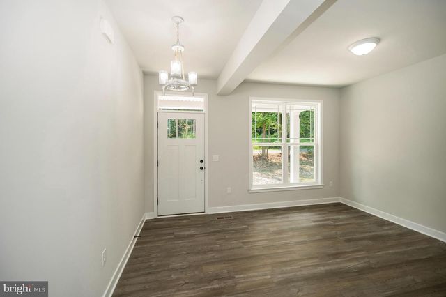 4 MACGREGOR RIDGE RD, Stafford, VA 22554