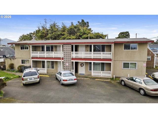 461 S DOWNING St, Seaside, OR 97138