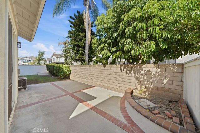5 Bayview Drive, Buena Park, CA 90621