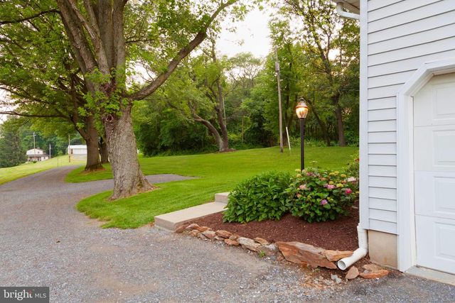 176 HIGHVILLE RD, Conestoga, PA 17516