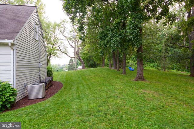 176 HIGHVILLE RD, Conestoga, PA 17516