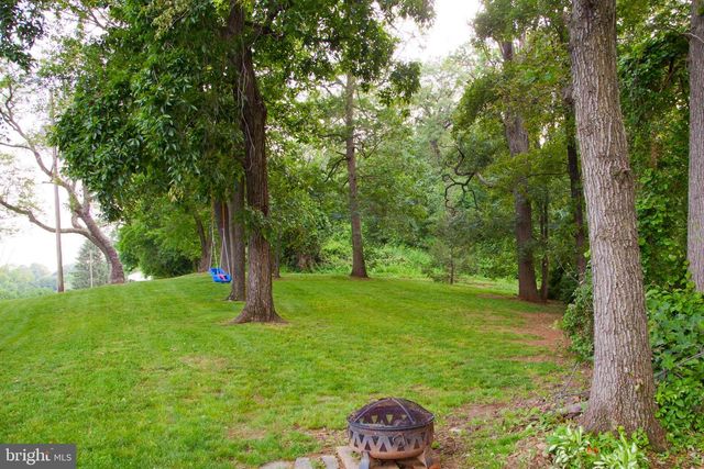 176 HIGHVILLE RD, Conestoga, PA 17516