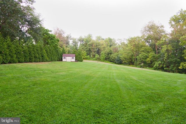 176 HIGHVILLE RD, Conestoga, PA 17516