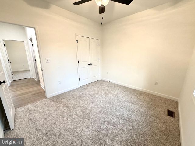 663 CURTIS DR, Gettysburg, PA 17325
