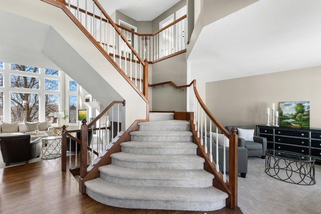 18643 Magenta Bay, Eden Prairie, MN 55347