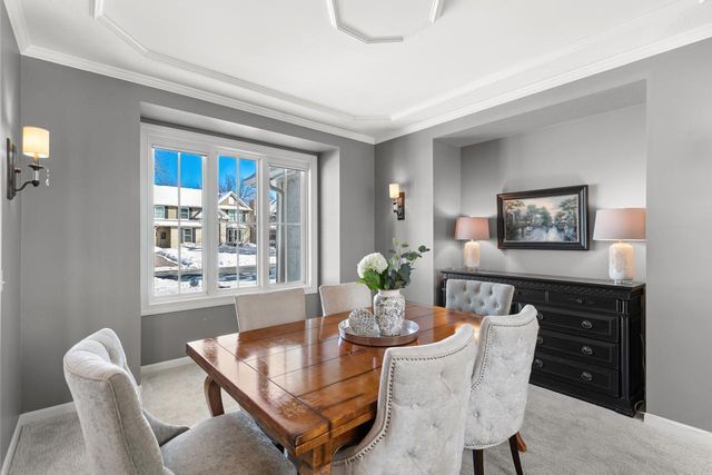 18643 Magenta Bay, Eden Prairie, MN 55347