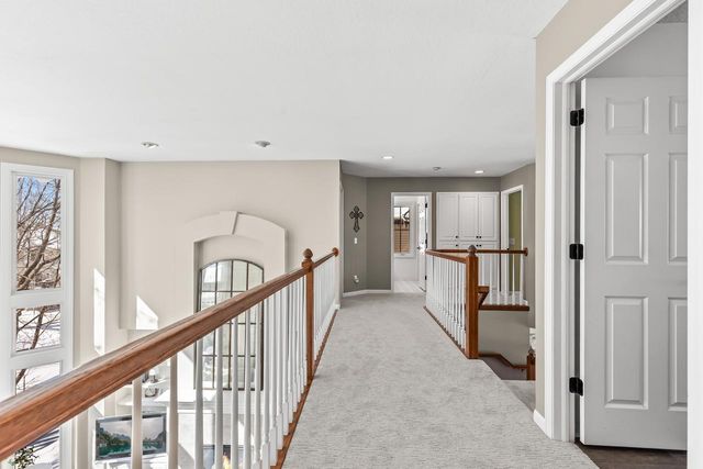 18643 Magenta Bay, Eden Prairie, MN 55347