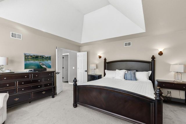 18643 Magenta Bay, Eden Prairie, MN 55347