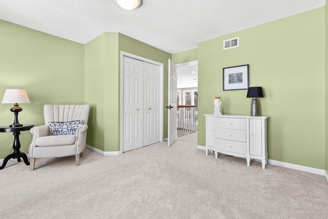 18643 Magenta Bay, Eden Prairie, MN 55347