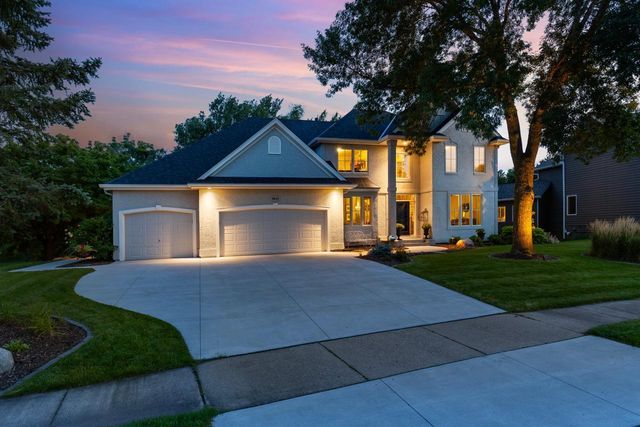 18643 Magenta Bay, Eden Prairie, MN 55347