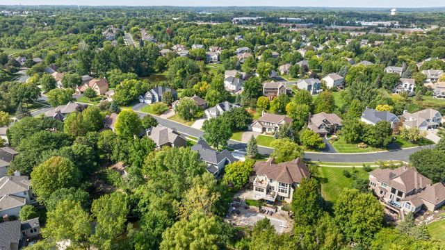 18643 Magenta Bay, Eden Prairie, MN 55347