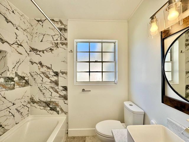 2703 WESTHIGH AVENUE, Tampa, FL 33614