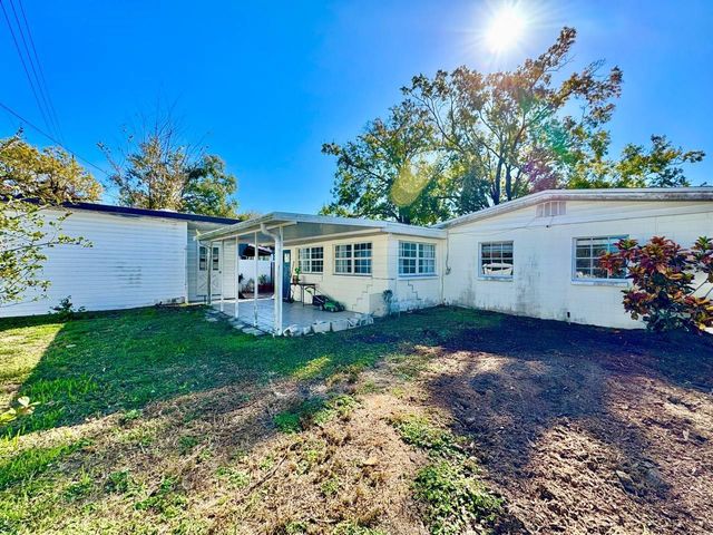 2703 WESTHIGH AVENUE, Tampa, FL 33614