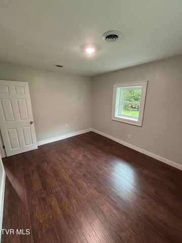 205 Mission Drive, Bristol, TN 37620