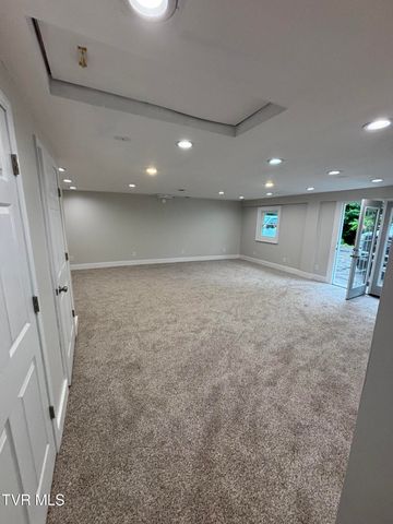 205 Mission Drive, Bristol, TN 37620