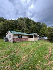 205 Mission Drive, Bristol, TN 37620