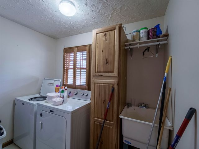 260 Trenol Heights, Milton, WV 25541