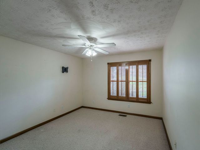 260 Trenol Heights, Milton, WV 25541