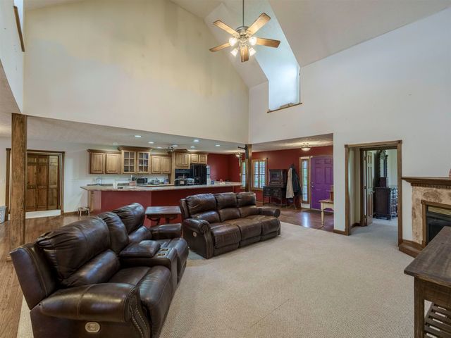 260 Trenol Heights, Milton, WV 25541
