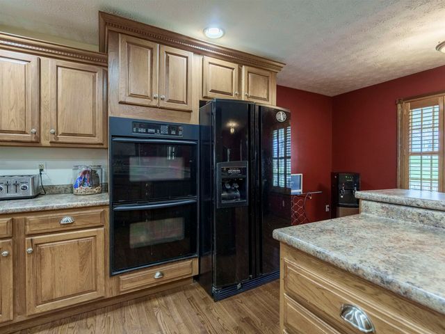 260 Trenol Heights, Milton, WV 25541
